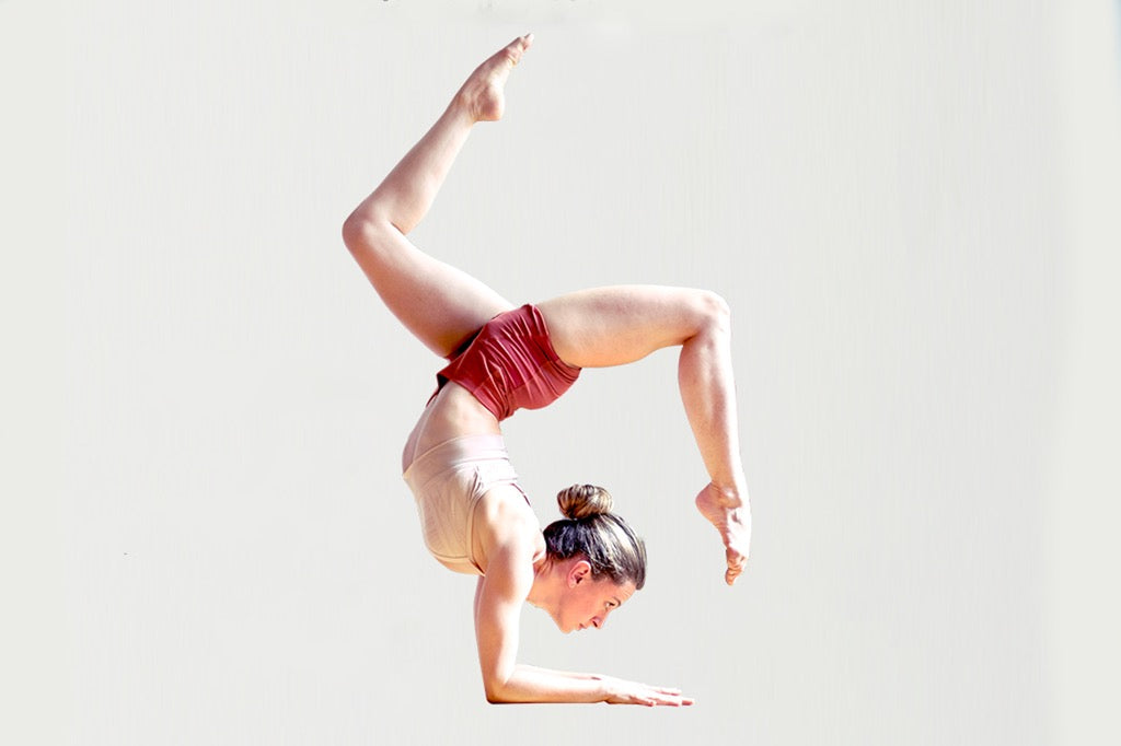 Perfect the Pose: Forearm with Stag Legs